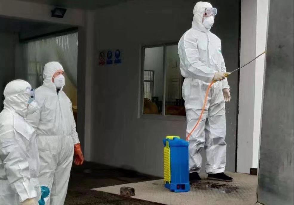 淮南康德醫(yī)廢項(xiàng)目應(yīng)急演練.jpg 淮南康德醫(yī)廢項(xiàng)目應(yīng)急演練.jpg